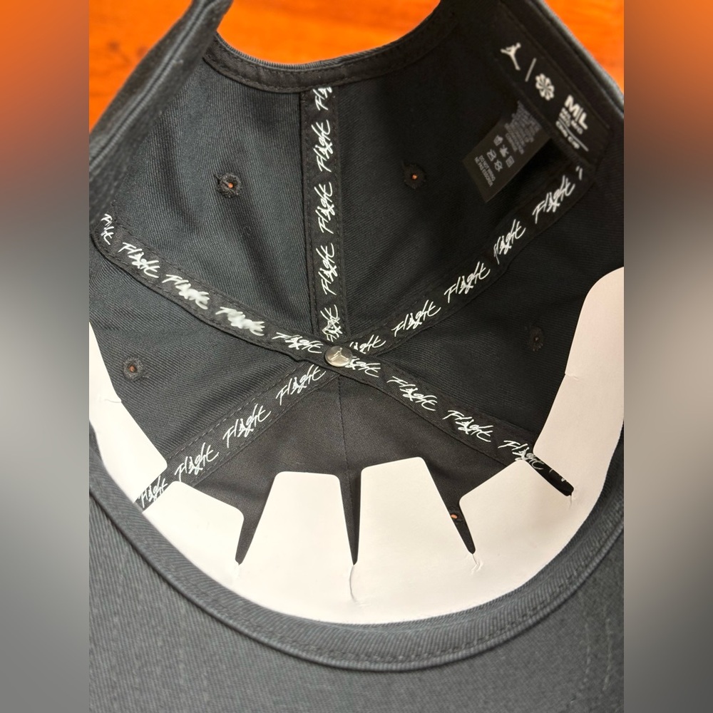 Gorgeous Jordan Flight Cap!!!
Adjustable - Picture 5 of 7